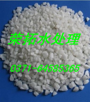 瑪沁縣保溫材料石英砂，探尋其在建筑行業(yè)的應(yīng)用與價(jià)值