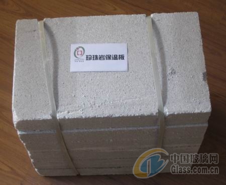 中晶珍珠巖保溫材料特性及應(yīng)用深度解析