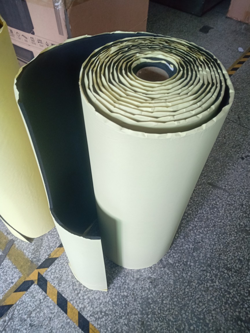保溫材料背膠高清圖詳解，探究實際應(yīng)用與效果