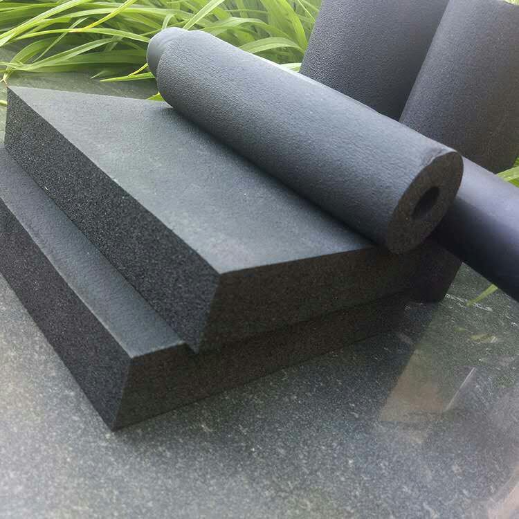 B1級阻燃橡塑保溫材料，性能與應(yīng)用探討