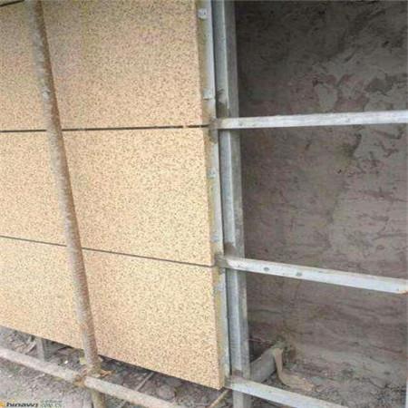 護墻板內(nèi)保溫材料的安裝與施工方法