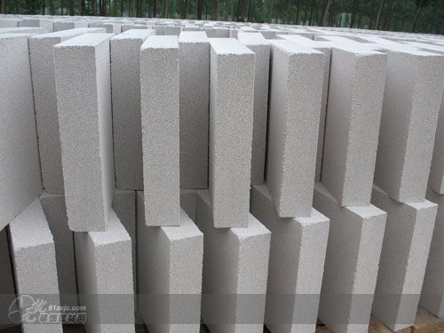 麥佛森保溫材料廠家電話——探尋優(yōu)質(zhì)保溫材料的背后故事