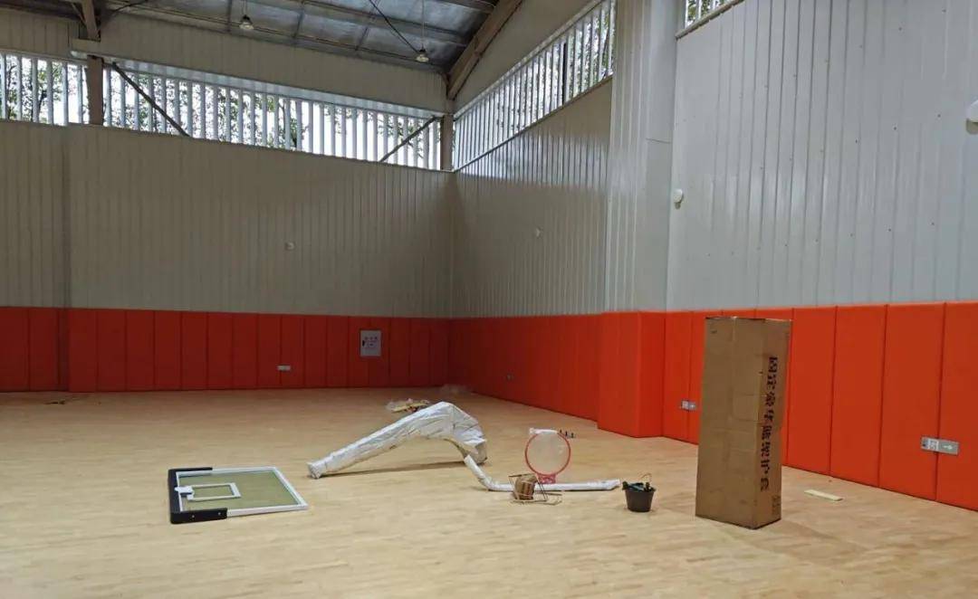 籃球場保溫材料墻建設(shè)方案探討