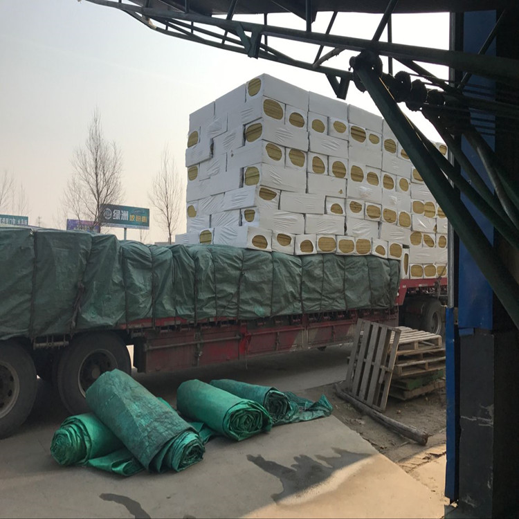 阿壩縣保溫材料生產(chǎn)廠家的獨(dú)特優(yōu)勢(shì)與發(fā)展前景