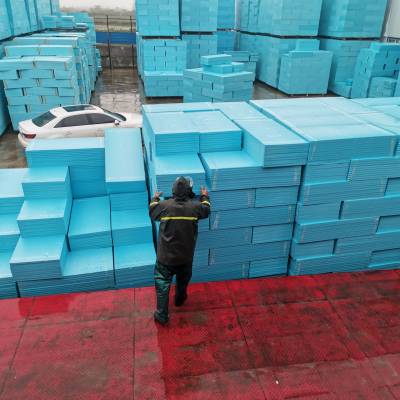 雅安保溫材料廠家供應(yīng)商，專業(yè)品質(zhì)，打造保溫材料行業(yè)新標(biāo)桿