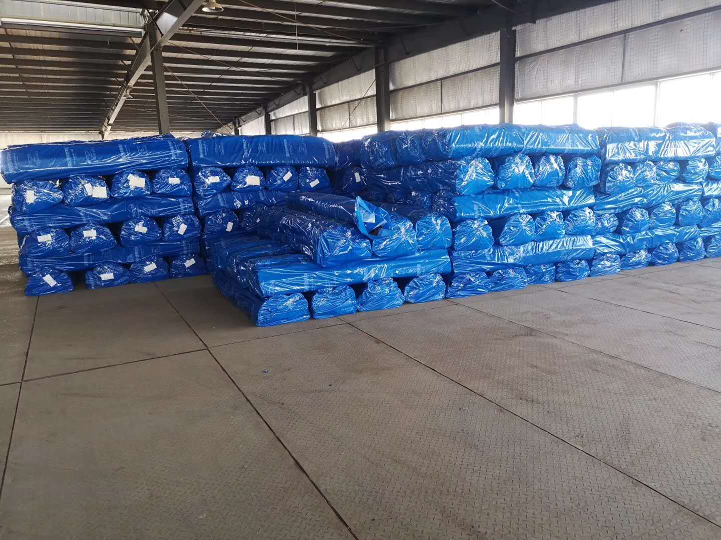 安平縣賽馳保溫材料廠，專業(yè)品質(zhì)與持續(xù)創(chuàng)新的實踐者