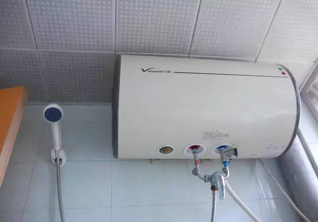 電熱水器是否采用防凍保溫材料的研究