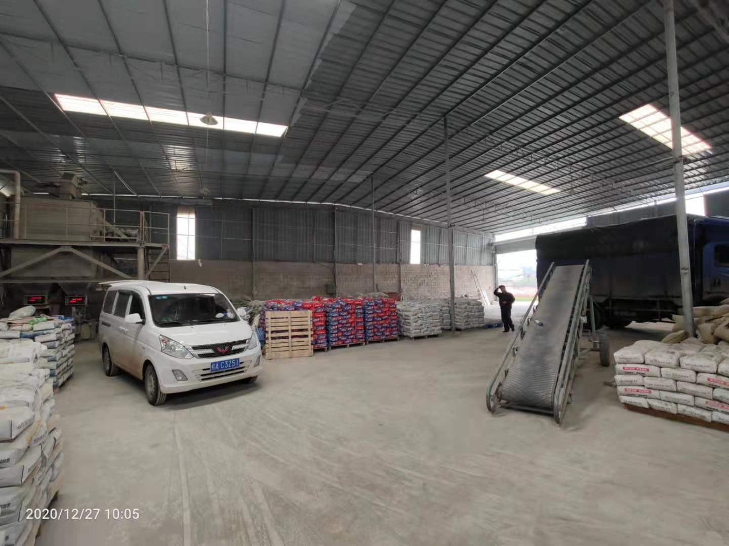 南丹縣保溫材料批發(fā)市場，繁榮的商業(yè)景象與發(fā)展前景