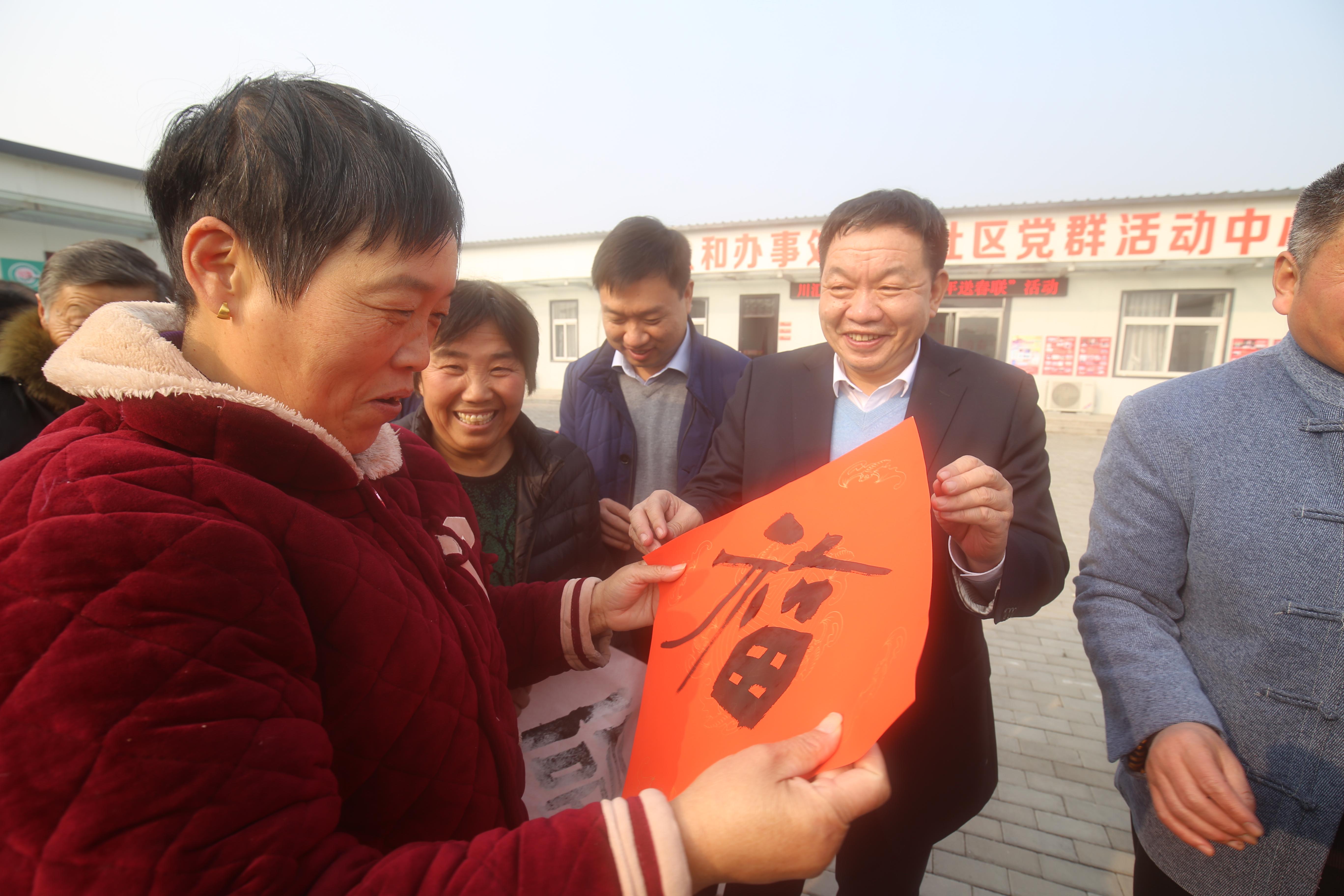 暖萬家保溫材料廠家深度解析與實地探訪