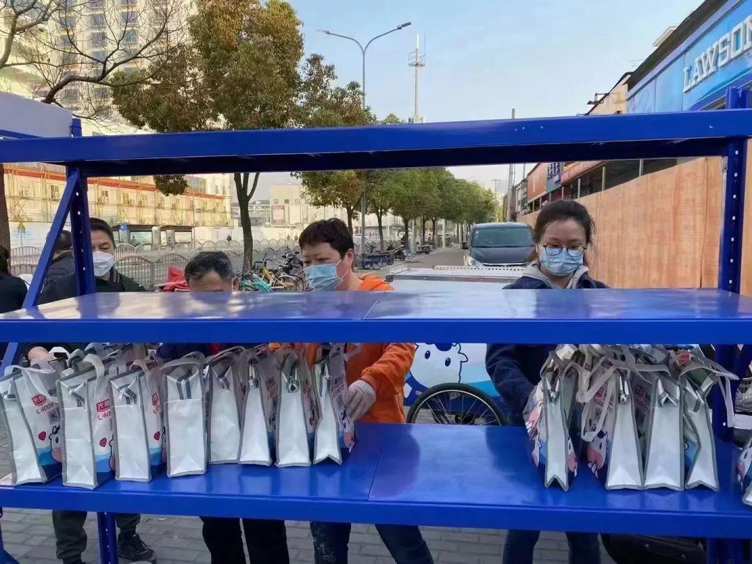 送奶車保溫材料的奧秘，其制作成分與工藝探究
