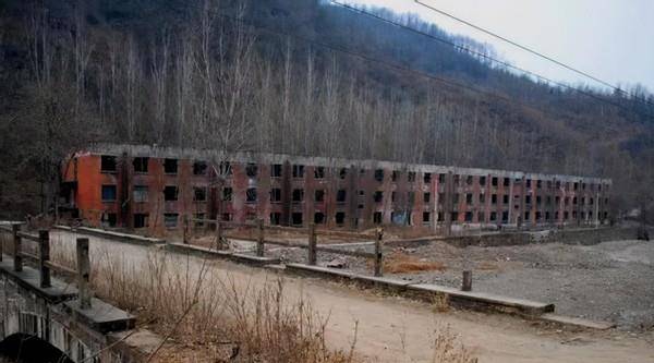 平莊嶺上保溫材料廠，探尋專業(yè)保溫材料的地址與實力