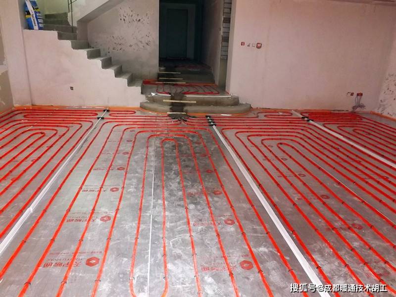 躍層地暖保溫材料的應(yīng)用與選擇——一種深度探討