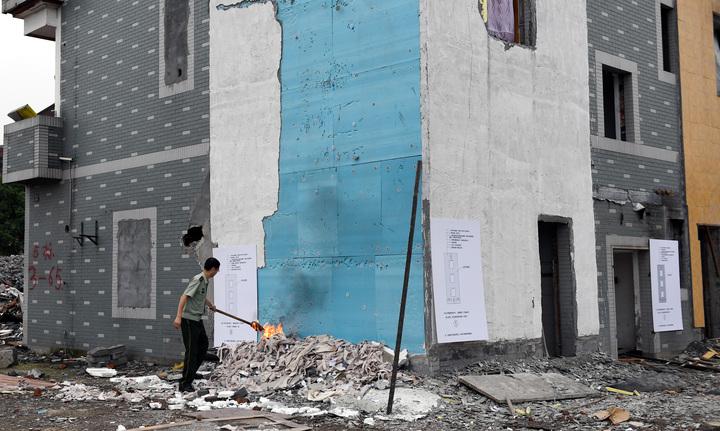 建筑外墻A級燃燒性能保溫材料，現(xiàn)代建筑的理想選擇