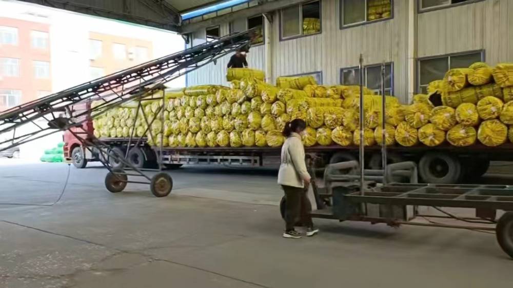 一次性保溫材料在裝車發(fā)貨中的優(yōu)勢(shì)與應(yīng)用