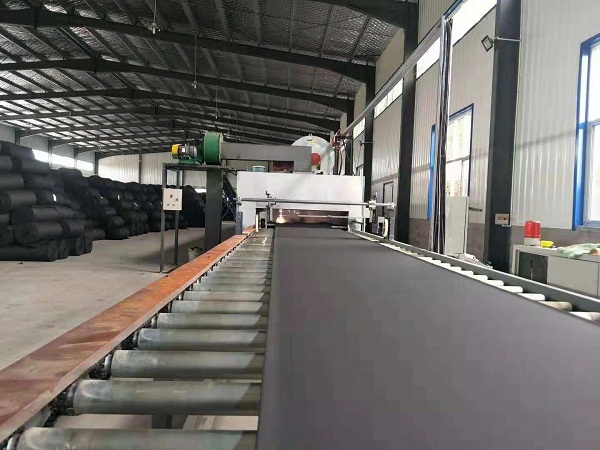 橡塑保溫材料設(shè)備廠家電話，連接需求與供應(yīng)的橋梁