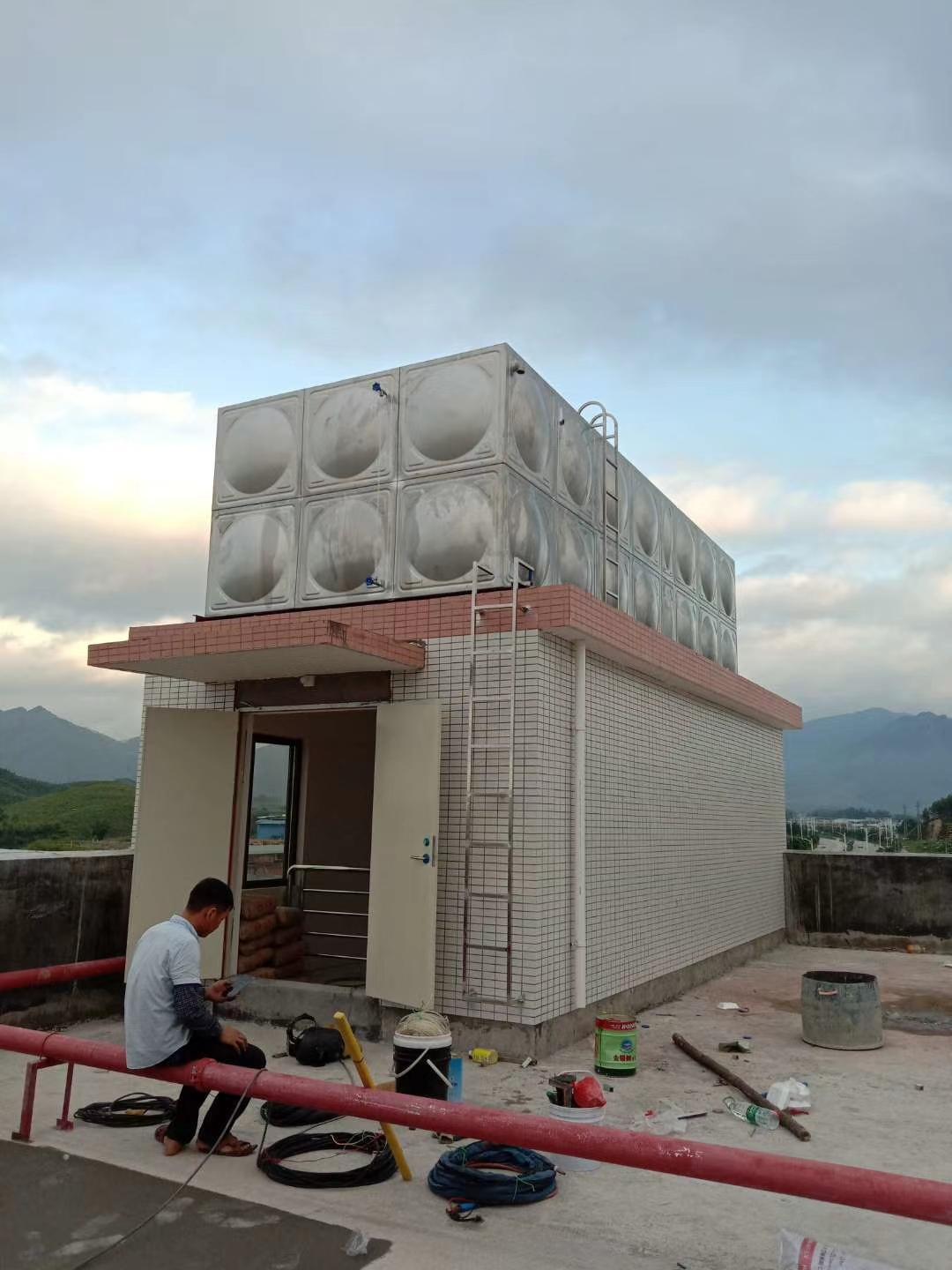 農(nóng)村自建房屋頂水箱保溫材料的應(yīng)用與探討