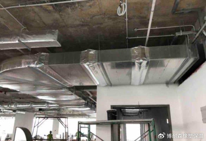 風(fēng)管保溫材料的類(lèi)型及其應(yīng)用