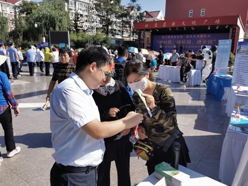 空氣能不能做保溫材料呢？探究空氣與保溫材料的關系