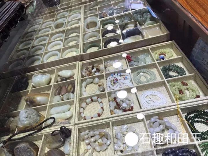 和田地區(qū)保溫材料場地深度探秘