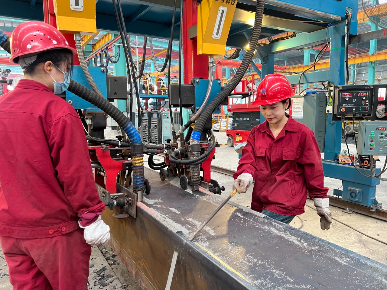孟州保溫材料廠焊工工資概覽