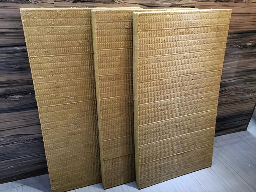 優(yōu)質(zhì)巖棉板保溫材料廠家直銷(xiāo)，專(zhuān)業(yè)保障與優(yōu)質(zhì)之選