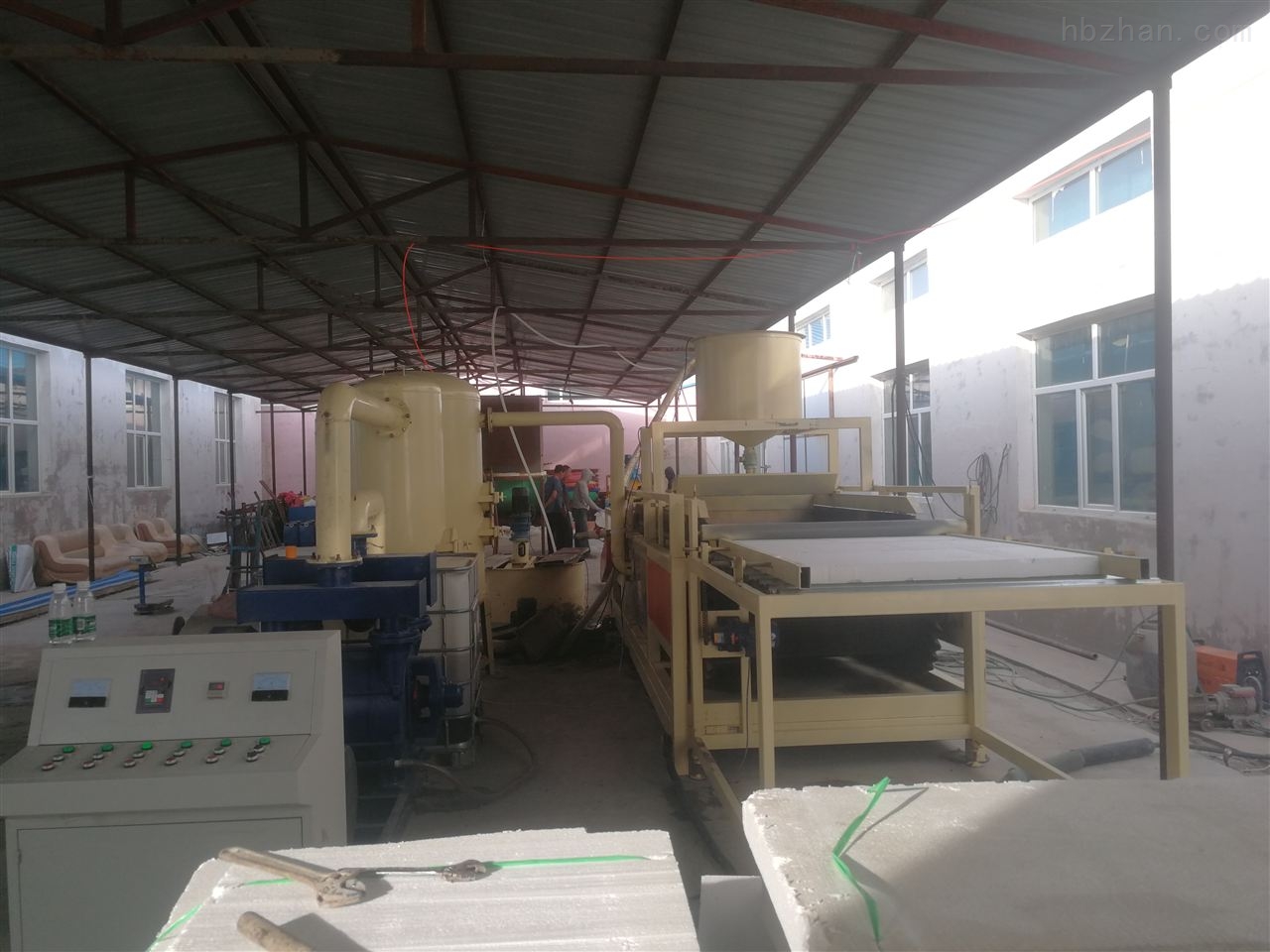 保溫材料廠所需操作設備概述
