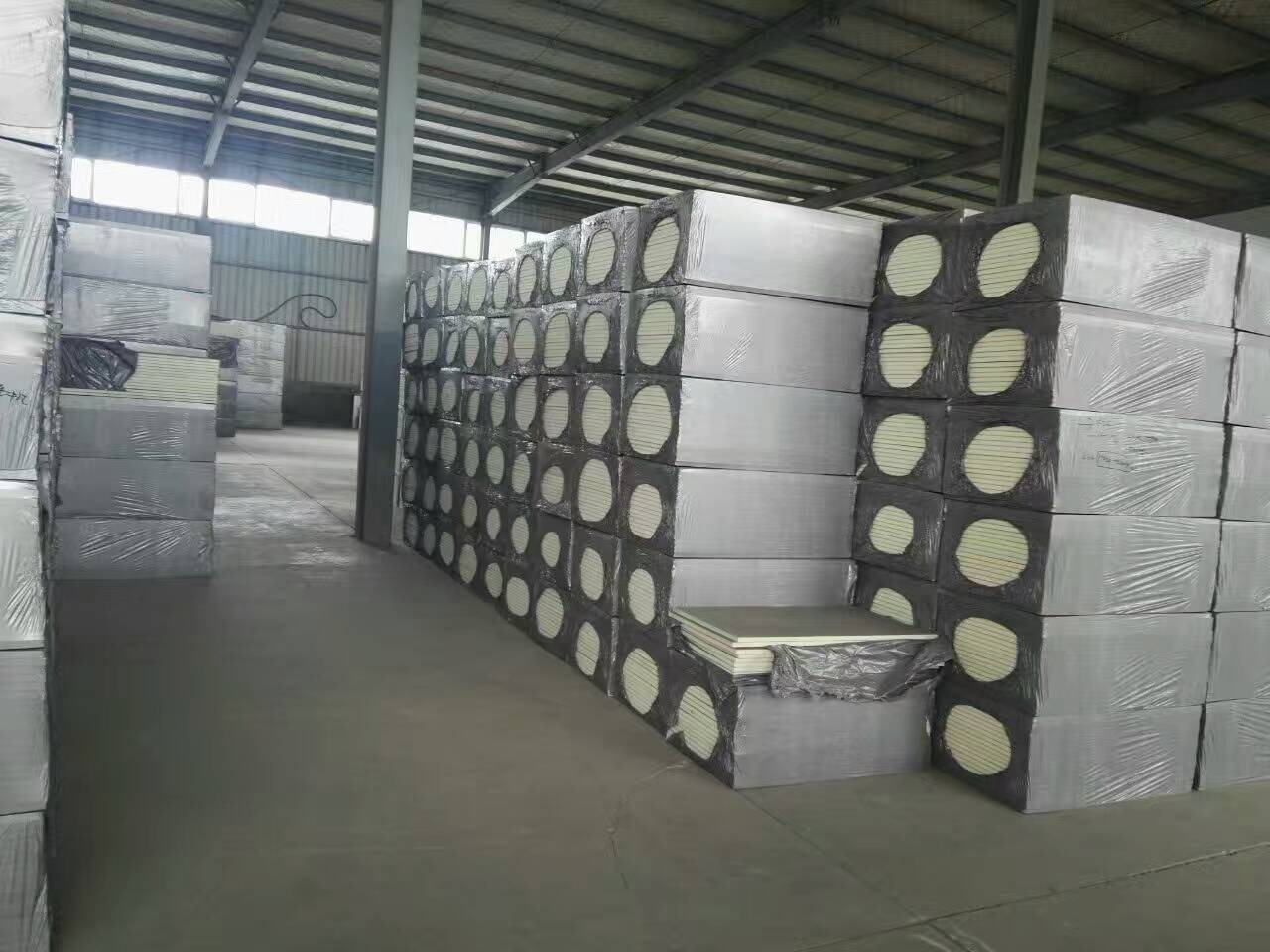 泌陽(yáng)縣保溫材料廠家電話，連接需求與供應(yīng)的重要橋梁