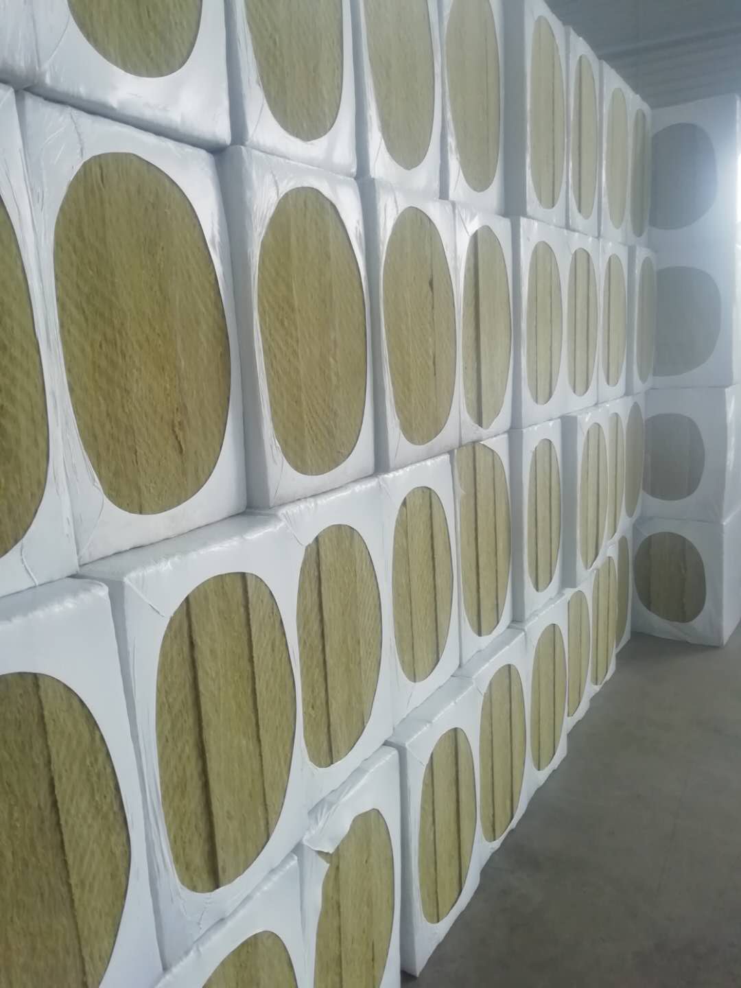 啟東市保溫材料廠家聯(lián)系方式，搭建您與高品質(zhì)保溫材料的溝通橋梁