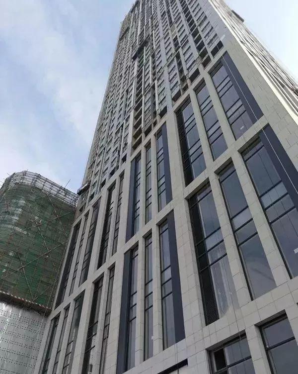 保溫材料一體板施工工藝研究