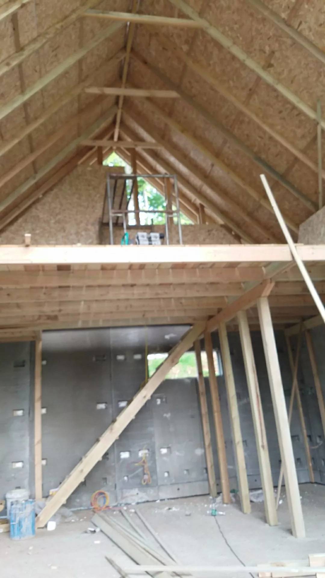 二層屋頂保溫材料施工指南，打造隔熱舒適的居住環(huán)境