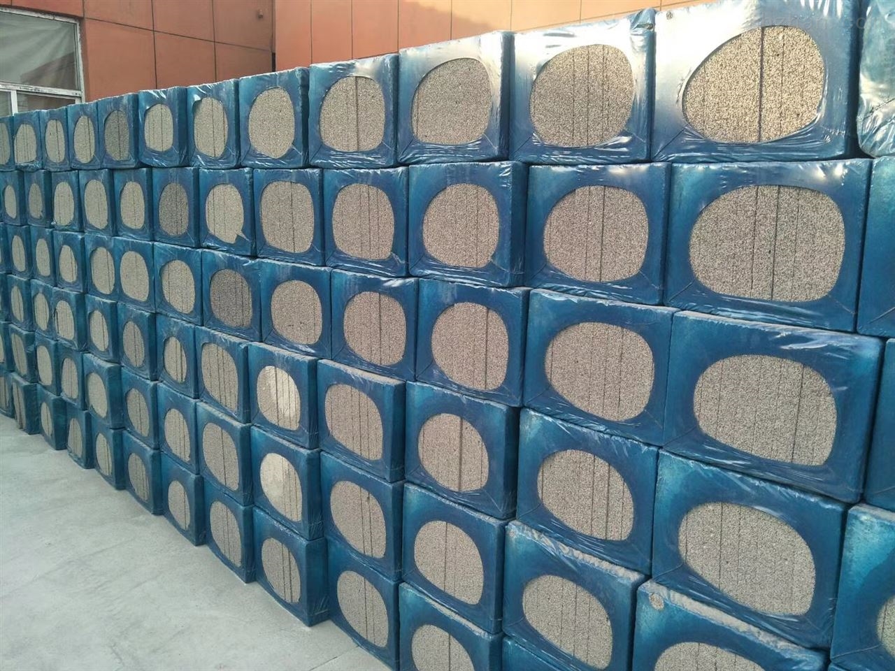石家莊保溫材料一體化，革新建筑行業(yè)的綠色力量