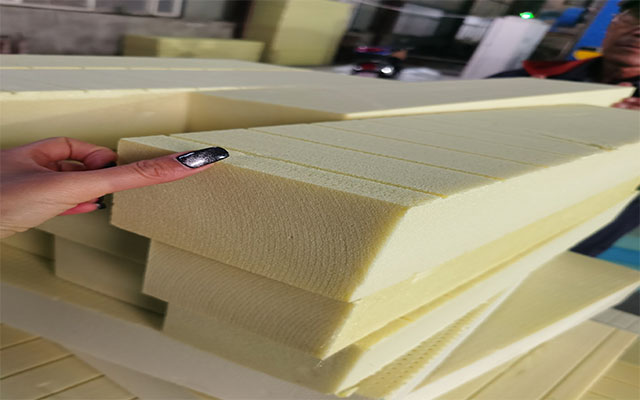 廣樂斯保溫材料怎么樣？深度解析其性能、優(yōu)勢與應(yīng)用前景