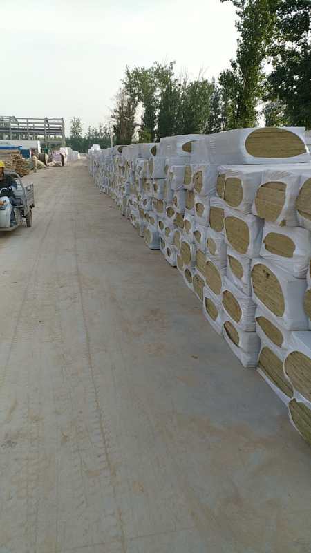 濮陽(yáng)保溫材料價(jià)格解析，多少錢一噸？