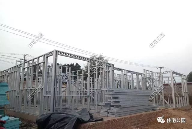 佛山杏壇擠塑保溫材料廠，引領(lǐng)行業(yè)前沿，綠色建材新標(biāo)桿打造者