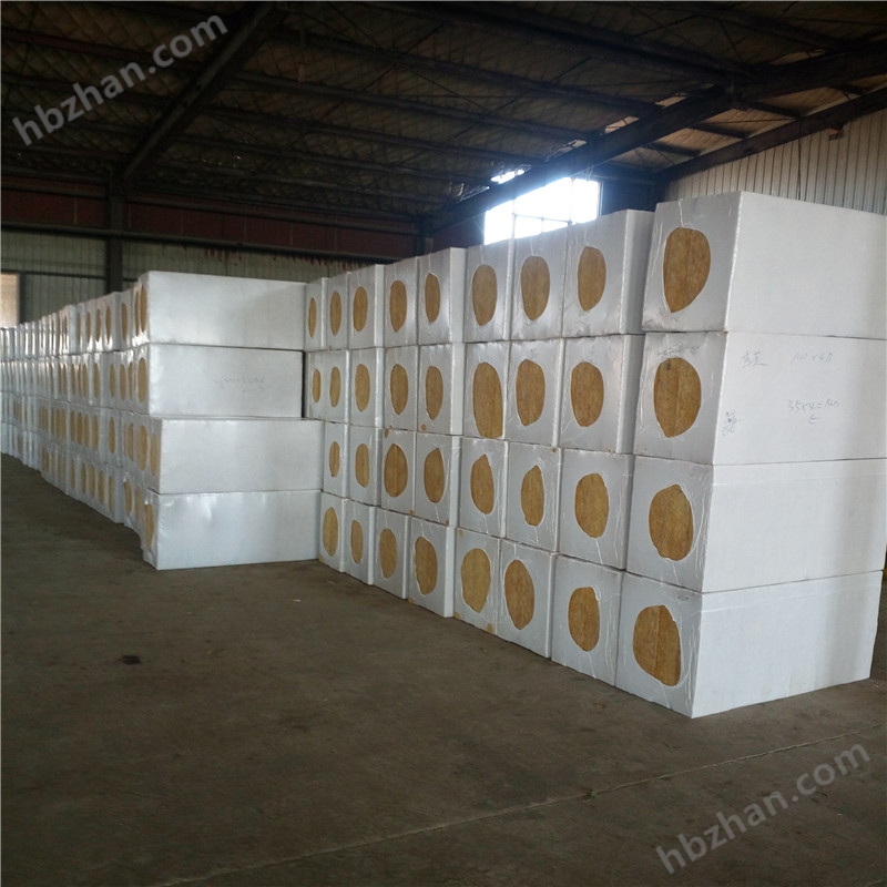 萬(wàn)州巖棉板保溫材料廠，引領(lǐng)行業(yè)先鋒，鑄就品質(zhì)卓越